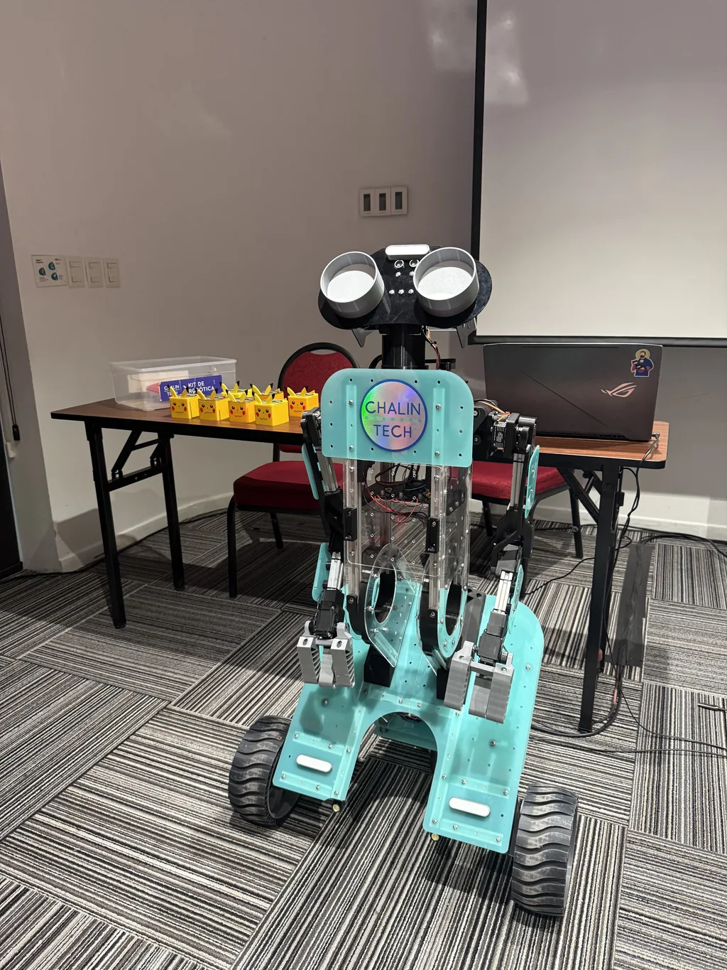 EkoKids 2025: robot ChalinTech en el taller de robótica